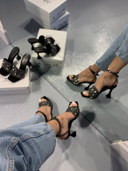 Area Sandals