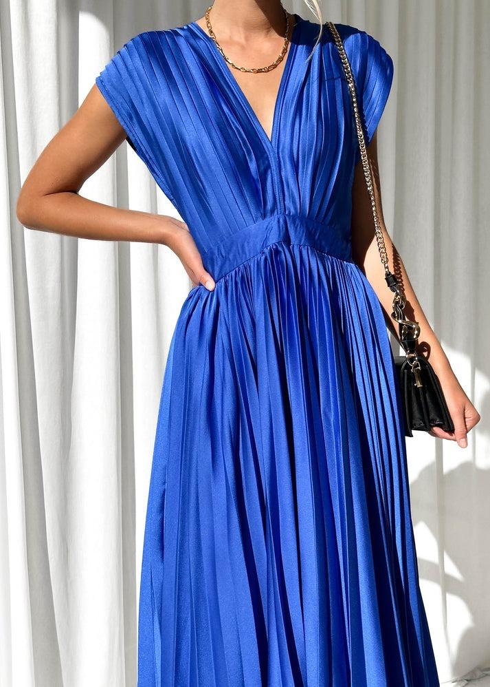 Sexy Sleeveless Pleated Dress