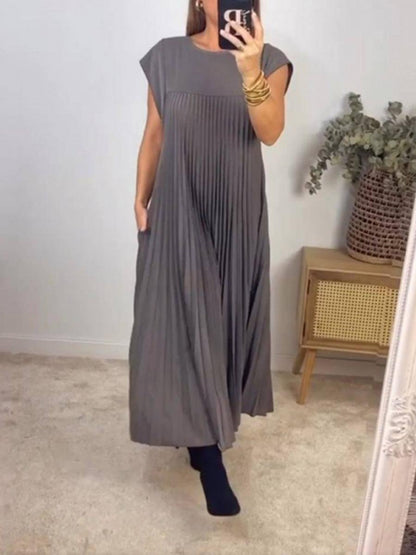 Fashion Round Neck Sleeveless Pleated Dress