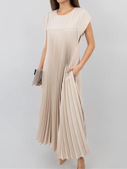 Fashion Round Neck Sleeveless Pleated Dress