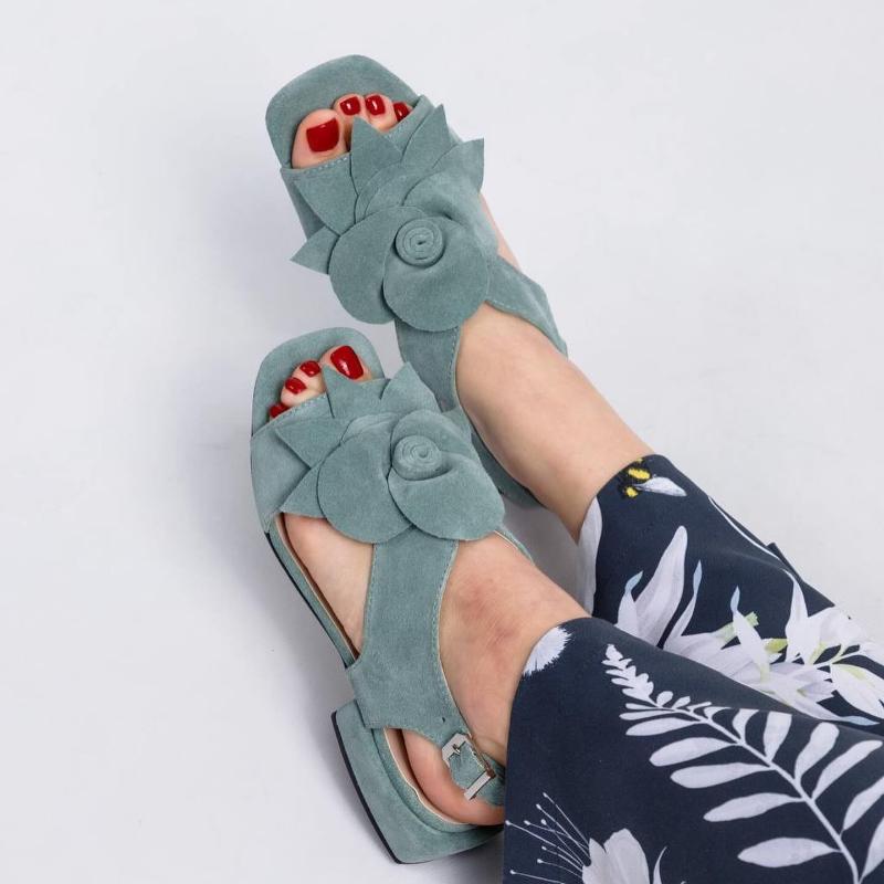 Women's Elegant Floral Flat Sandals