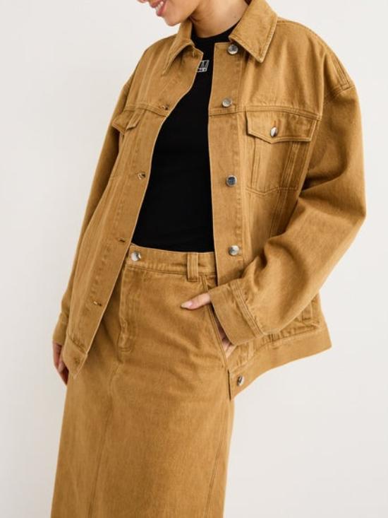 Built By Jacket In Camel.