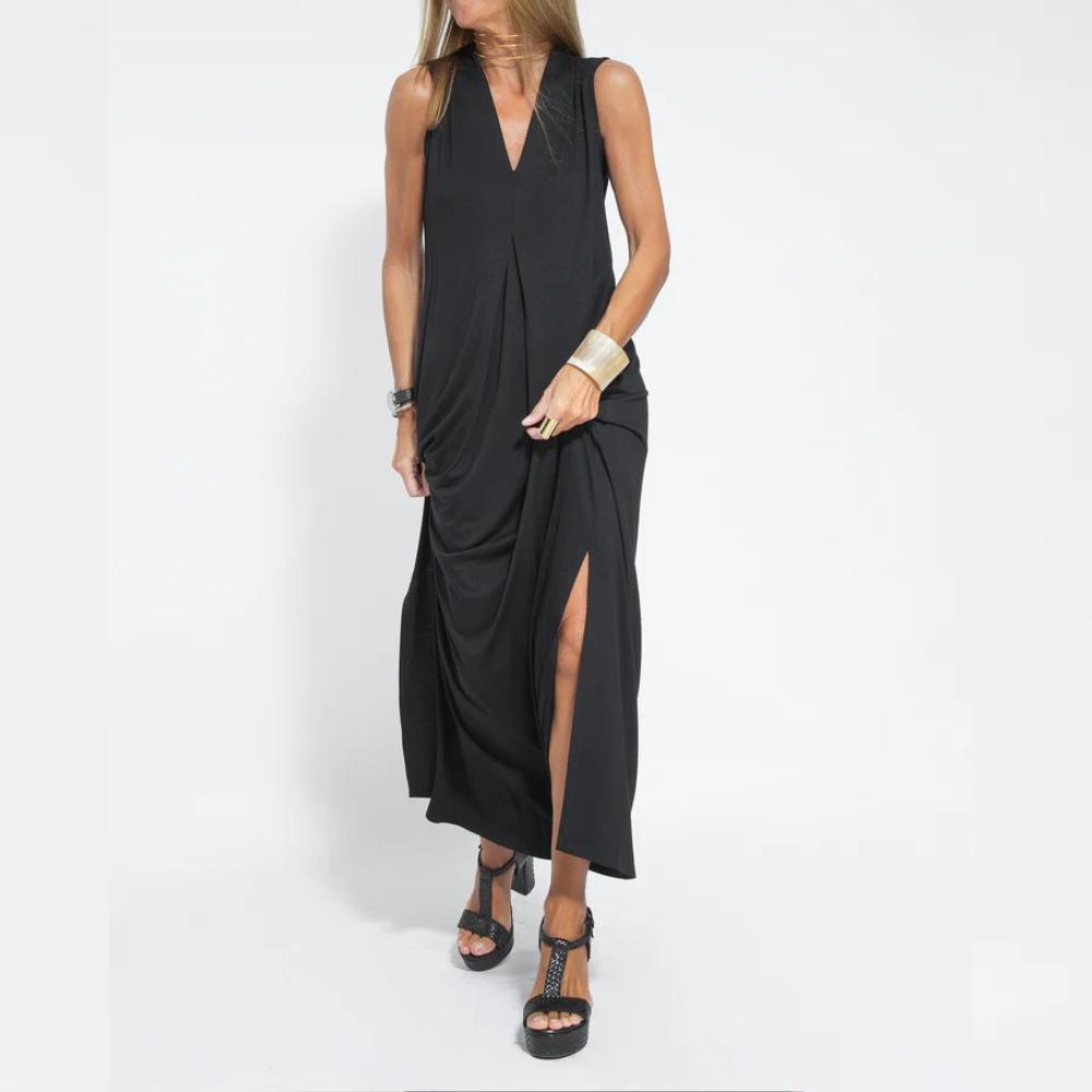 Black Sleeveless Pleated Skirt